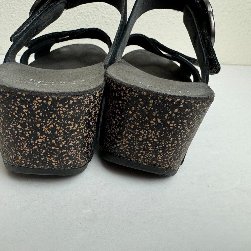 Dansko Clogs Sandals Stacey Suede Wedge Metalic Dark Gray Size EU 39 / US 8-8.5 - Picture 6 of 11